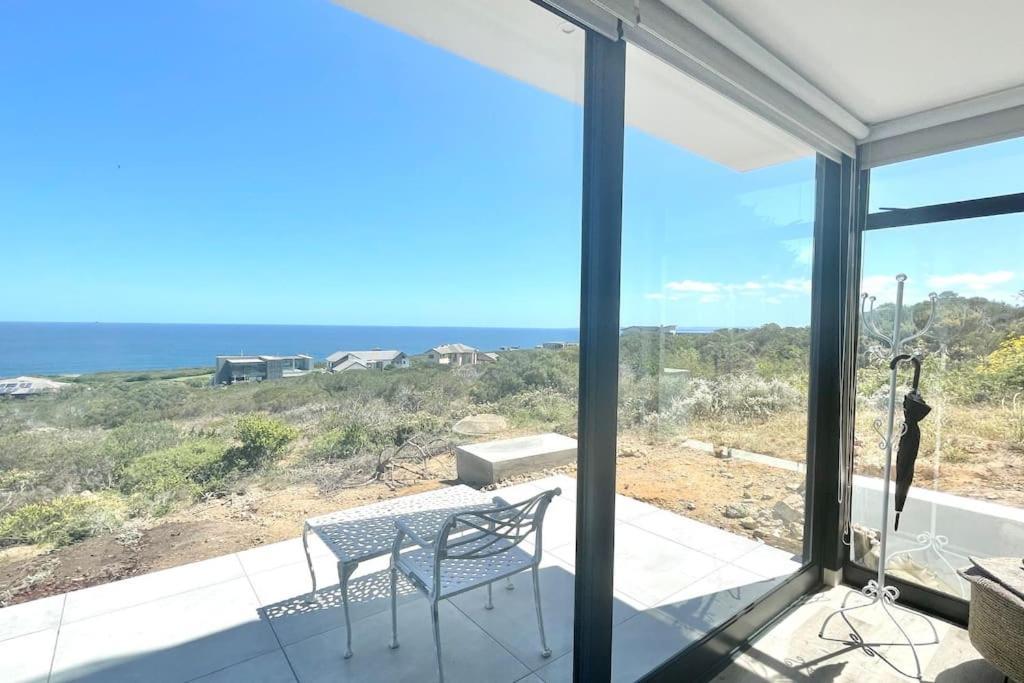 Exclusive Luxury & Lifestyle Suite Mosselbaai Buitenkant foto