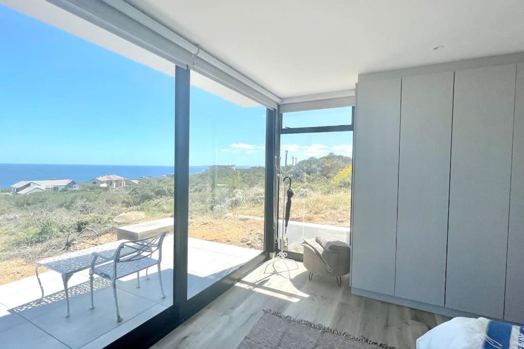 Exclusive Luxury & Lifestyle Suite Mosselbaai Buitenkant foto