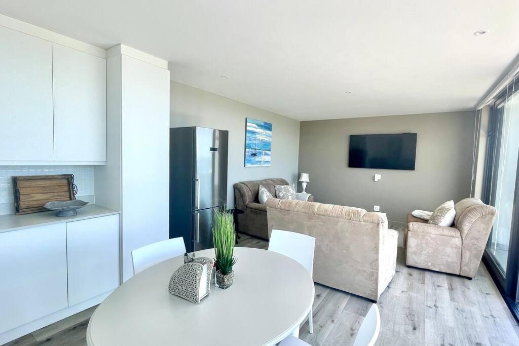 Exclusive Luxury & Lifestyle Suite Mosselbaai Buitenkant foto